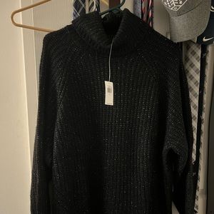 Black old navy turtleneck sweater XL